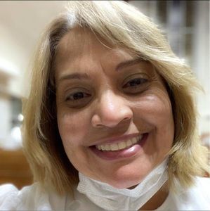 Meet your Posher, Lidia